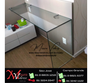 MESA DE VIDRO COM BASE DE VIDRO E COLAGEM UV INSTALADO COM SUPORTE DE TUCANO